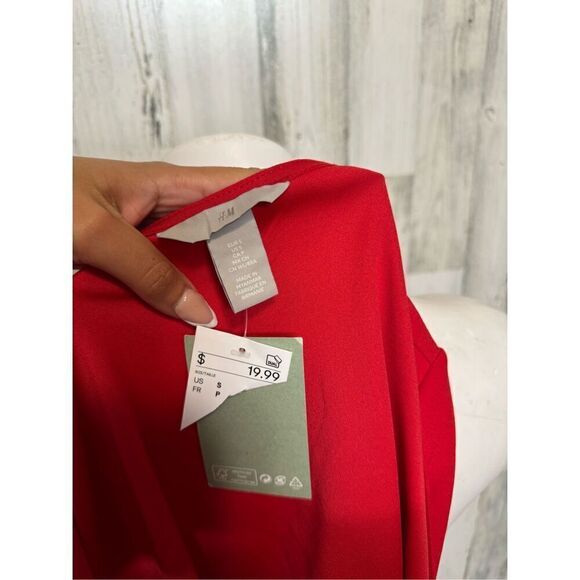 H&M Red blouse - Picture 6 of 7